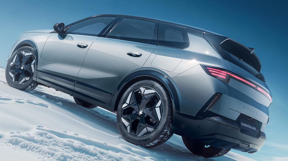 Opel Grandland Electric AWD: Ήρθε με 325 ίππους το τετρακίνητο SUV